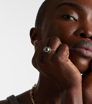 Orb 18kt gold ring with pearl and diamonds | Octavia Elizabeth