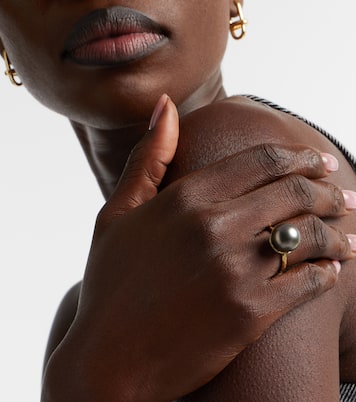 Orb 18kt gold ring with pearl and diamonds | Octavia Elizabeth