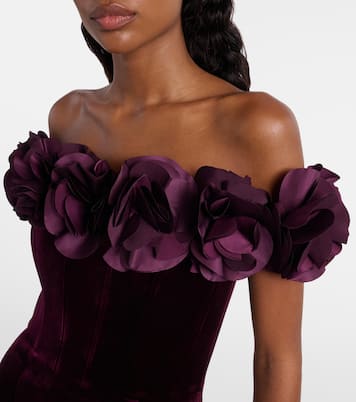 Vestido corto de terciopelo con aplique floral | Rebecca Vallance