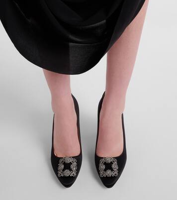 Hangisi 90 embellished satin pumps | Manolo Blahnik