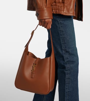 Le 5 à 7 Small leather tote bag | Saint Laurent