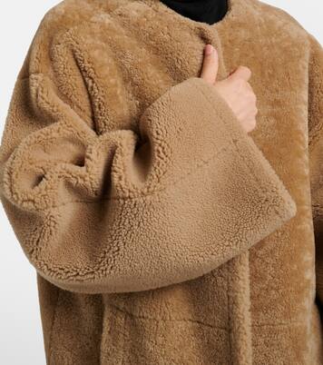 Mantel Narol aus Shearling | The Row