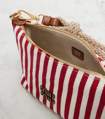 حقيبة يد بحواف من الجلد بخطوط | Miu Miu