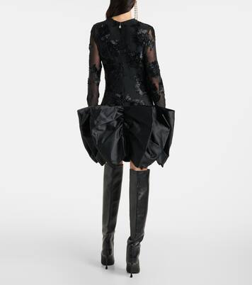 Robe brodée en satin à fleurs | Rotate