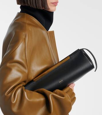 Donna leather clutch | Khaite