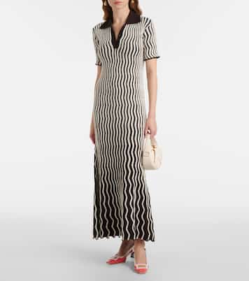 BV patent leather slingback pumps | Roger Vivier