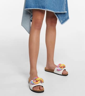 Verzierte Pantoletten aus Leder | JW Anderson