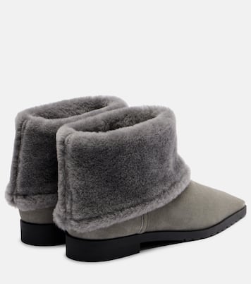 Suede and shearling ankle boots | Toteme