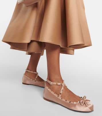 Ballerinas Rockstud aus Satin | Valentino Garavani