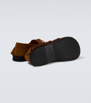 حذاء ستايل قارب من الجلد السويدي بزمزمة | JW Anderson