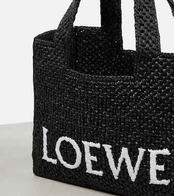 Paula's Ibiza Tote Font Small aus Raffiabast | Loewe