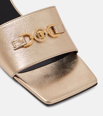 Pantoletten Medusa '95 aus Metallic-Leder | Versace