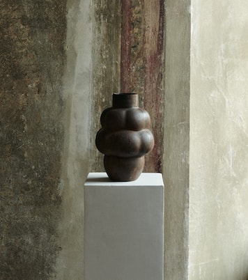 Balloon Object 005 cast iron vase | Louise Roe