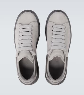 Baskets Oversized en daim | McQueen