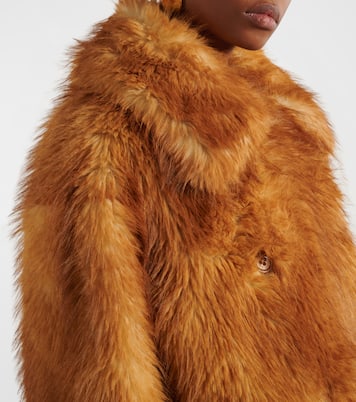 Mantel Urban Jungle aus Faux Fur | Dorothee Schumacher