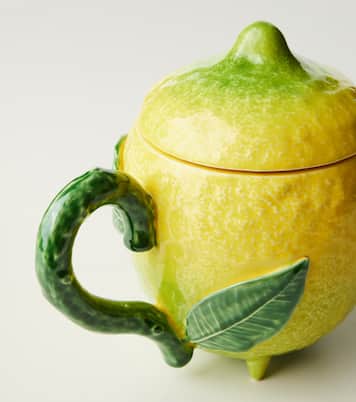 Lemon ceramic teapot | Bordallo Pinheiro