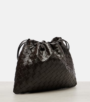 Dustbag Medium leather clutch | Bottega Veneta