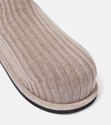 Veneda 15 knee-high sock boots | Amina Muaddi