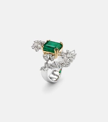 Reign Supreme 18kt white gold ring with emerald and diamonds | Yeprem