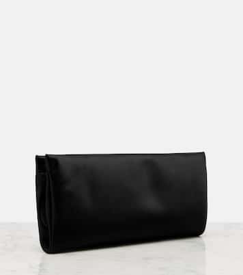 Supple satin clutch | Saint Laurent