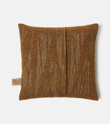 Fosca cushion | The House of Lyria