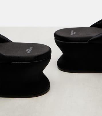 Sandalias con cuña Gaeta de satén | Balenciaga