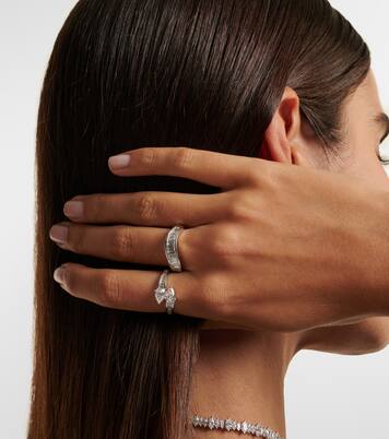 Wave 18kt white gold ring with diamonds | Anita Ko