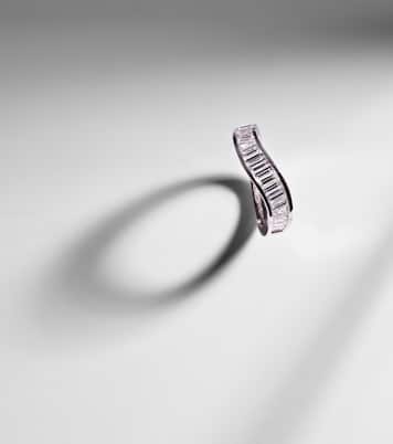Wave 18kt white gold ring with diamonds | Anita Ko