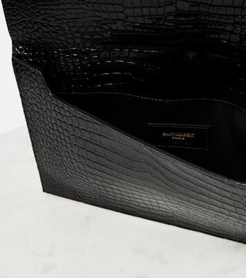 Uptown patent leather clutch | Saint Laurent