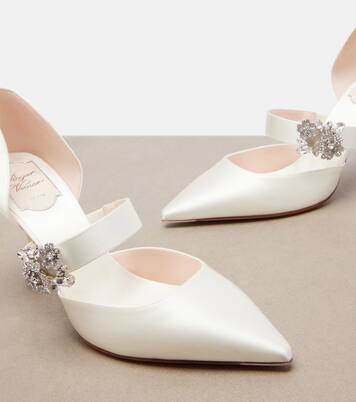 Mini Bouquet embellished satin pumps | Roger Vivier