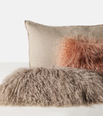 Shearling and linen cushion | Maison de Vacances