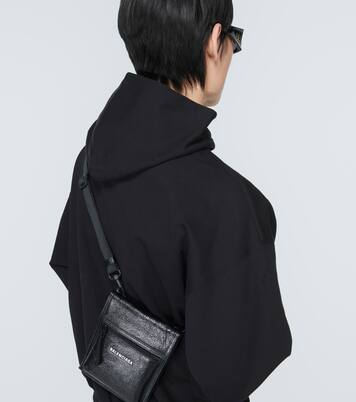 Pouch Explorer en cuir à bandoulière | Balenciaga