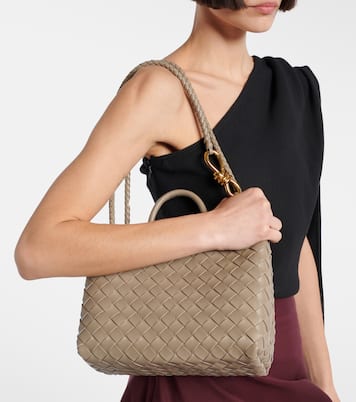 Andiamo Small Intrecciato leather tote bag | Bottega Veneta