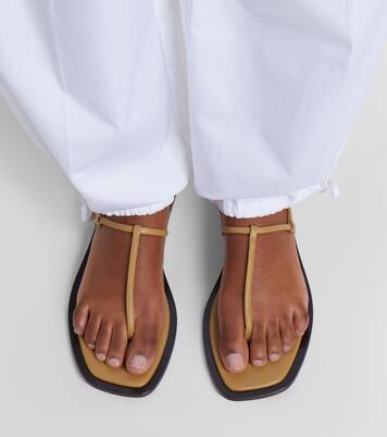 Sandalen aus Leder | Toteme