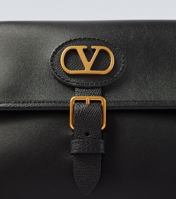 Antibes VLogo leather crossbody bag | Valentino Garavani