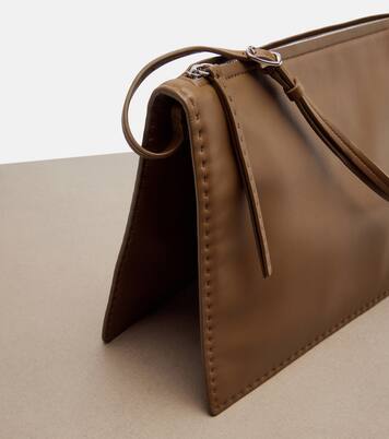 Glove Pochette leather shoulder bag | Phoebe Philo