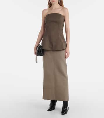 Top | Entire Studios