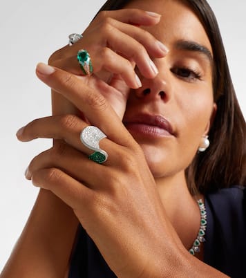 Bague en or blanc 18 ct, diamants et émeraudes | Kamyen