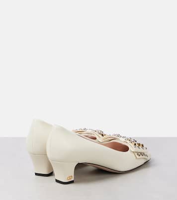Bowow 45 studded leather pumps | Valentino Garavani