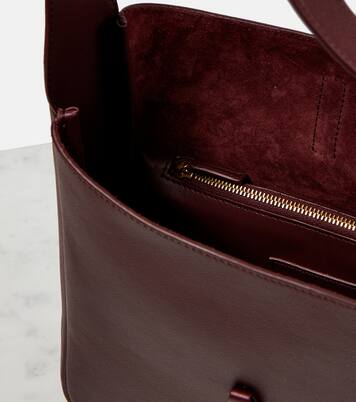 Le 5 à 7 Small leather shoulder bag | Saint Laurent