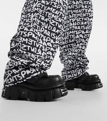 Weite High-Rise-Hose aus Baumwolle | Vetements