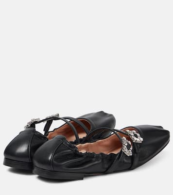 Embellished leather ballet flats | Roger Vivier