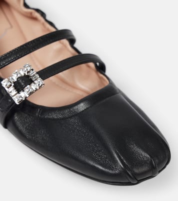 Embellished leather ballet flats | Roger Vivier