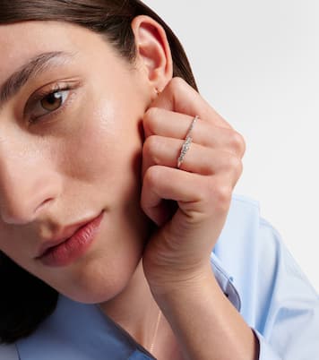 Anello Thread Band in oro bianco 18kt con diamanti | Ileana Makri