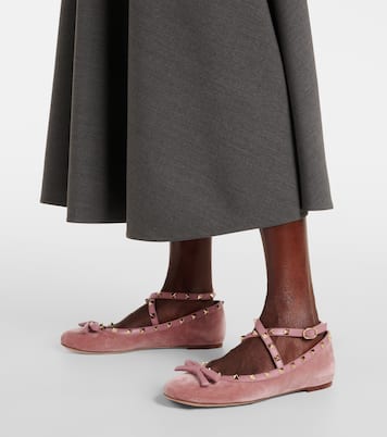 Ballerinas Rockstud aus Samt | Valentino Garavani
