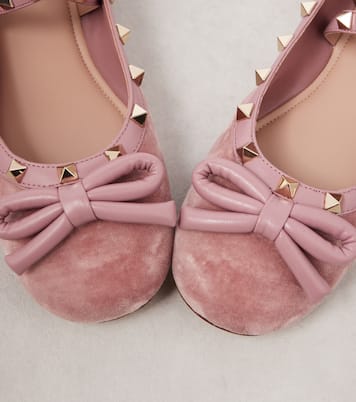 Ballerinas Rockstud aus Samt | Valentino Garavani