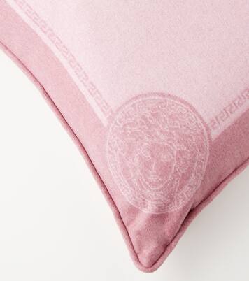 Icon Medusa silk and cashmere cushion | Versace Home