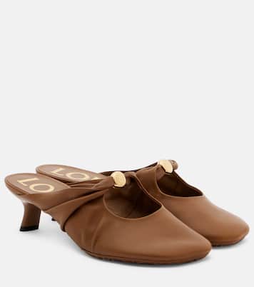 Pebble 45 leather mules | Loewe
