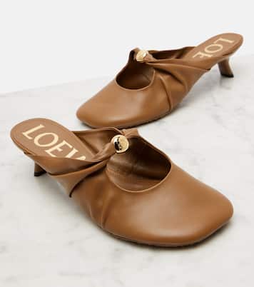 Pebble 45 leather mules | Loewe