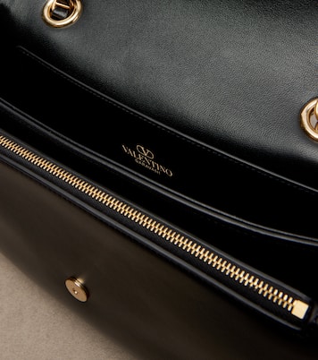 Schultertasche Djuna Medium aus Leder | Valentino Garavani